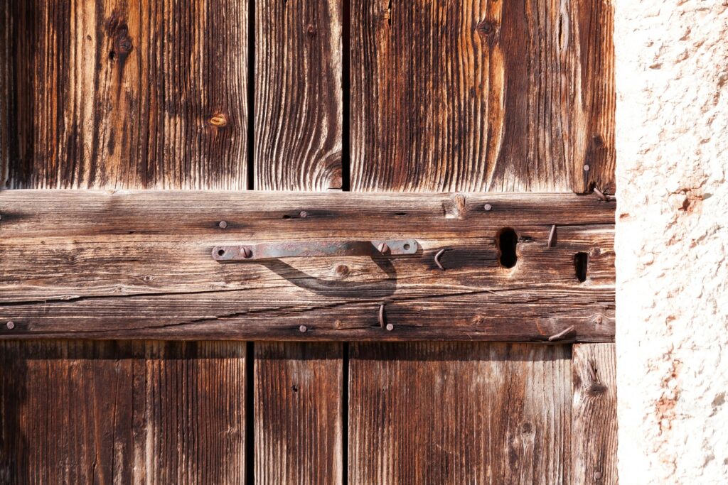 Detail photo old door barnwood spruce with hardware